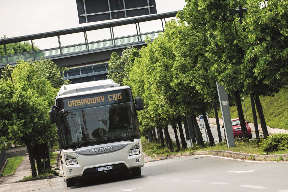 urbanway cng ratp iveco bus