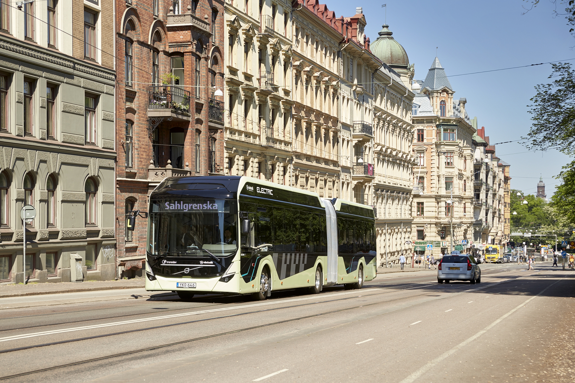 volvo 7900 articulated electric bus