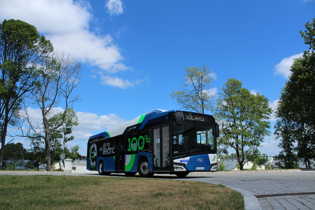 solaris urbino electric bus estonia