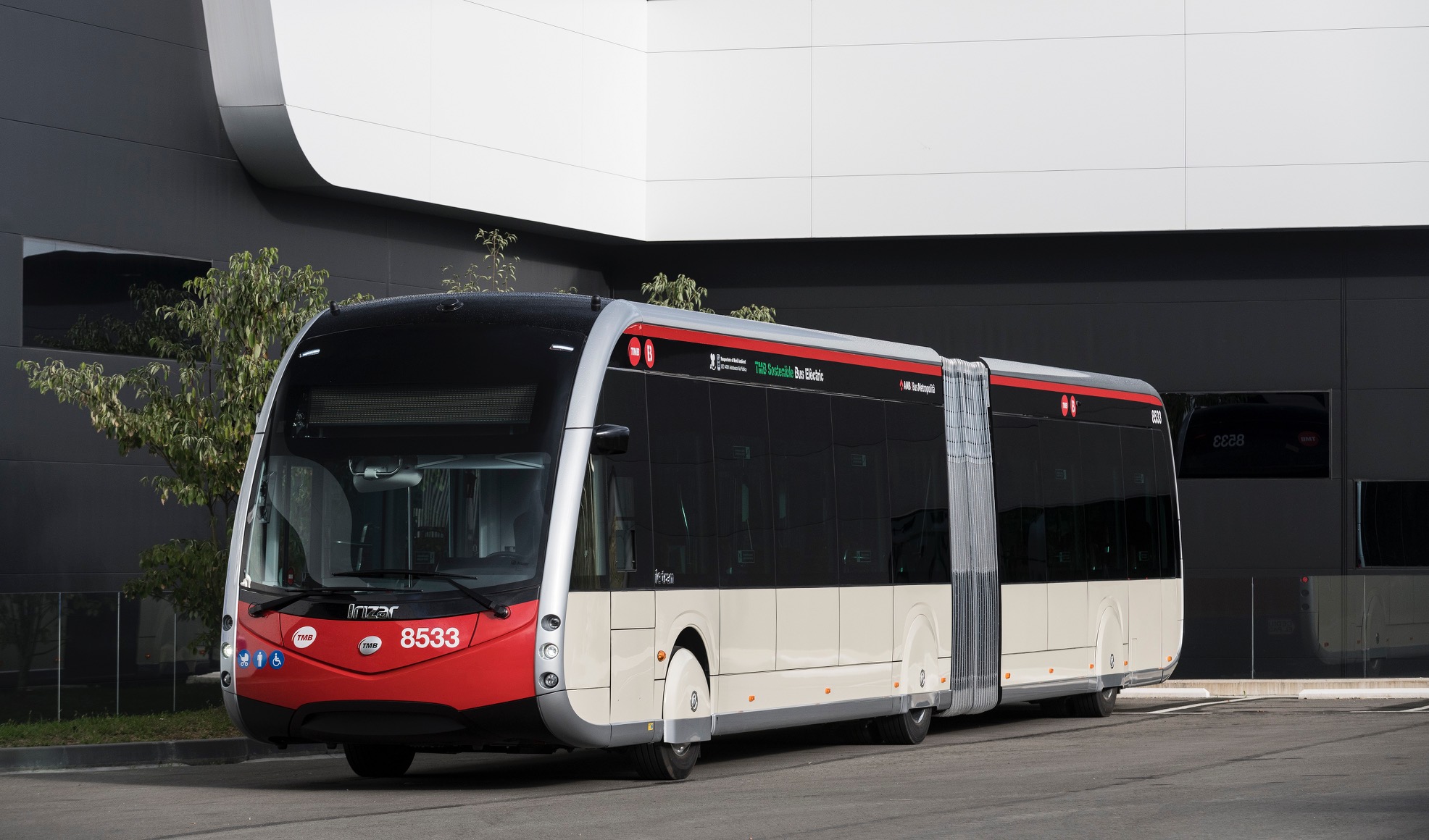 irizar ie tram tmb barcelona