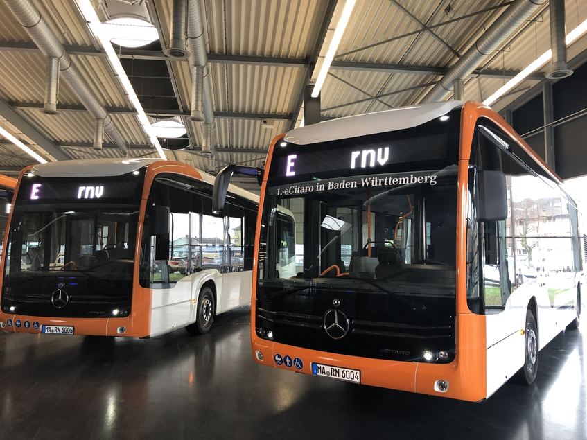 ecitaro mercedes electric bus