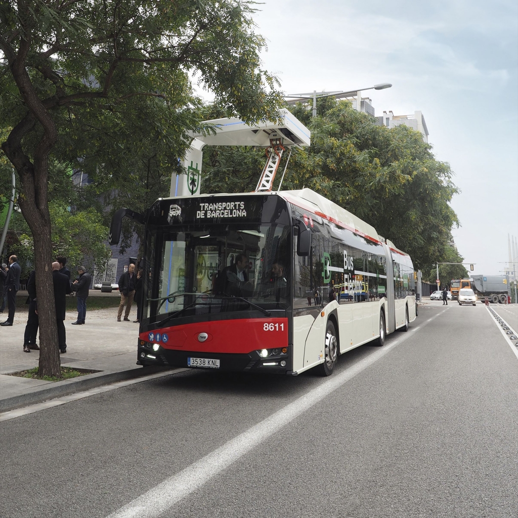 Solaris Articulated Urbino Electric To Tmb Barcelona Sustainable Bus
