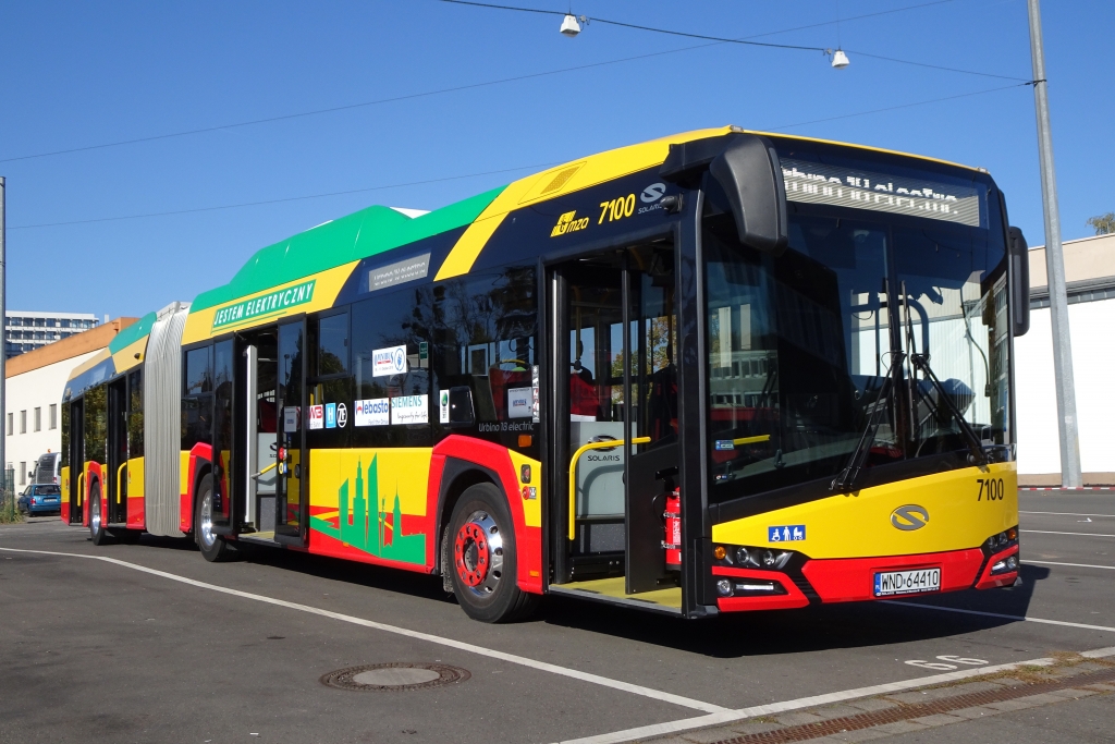 solaris urbino electric bus