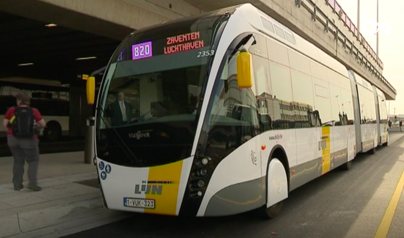 Belgian BRT: 14 Hool hybrid trambuses operation -