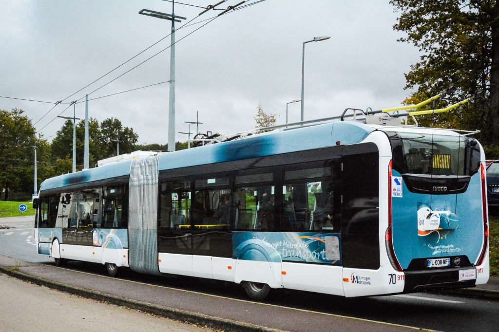 crealis in-motion-charging iveco limoges