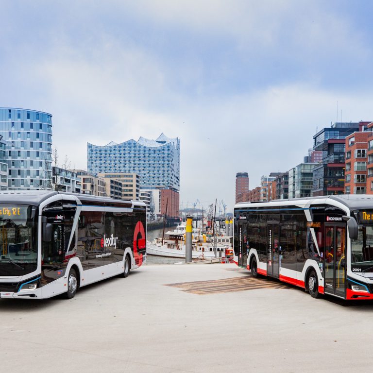 The first MAN Lion's City E handovered today in Hamburg - Sustainable Bus