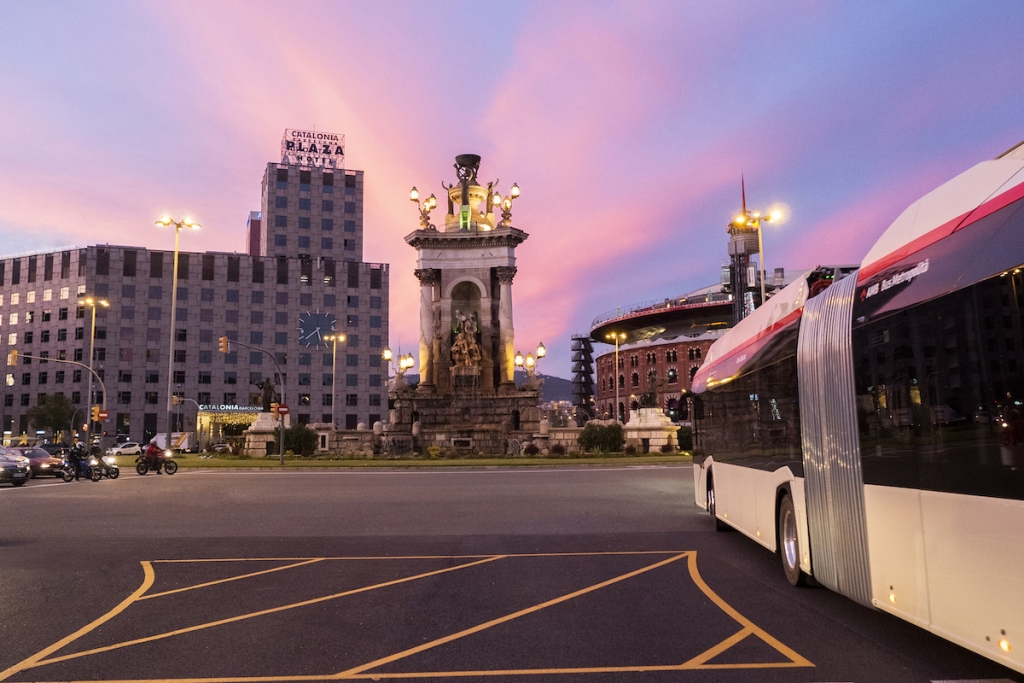 electric bus tmb barcelona