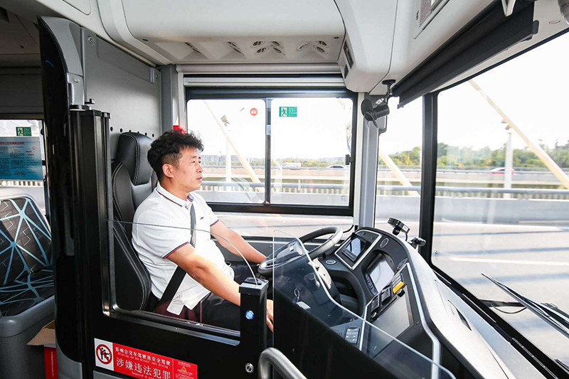 yutong 5g bus