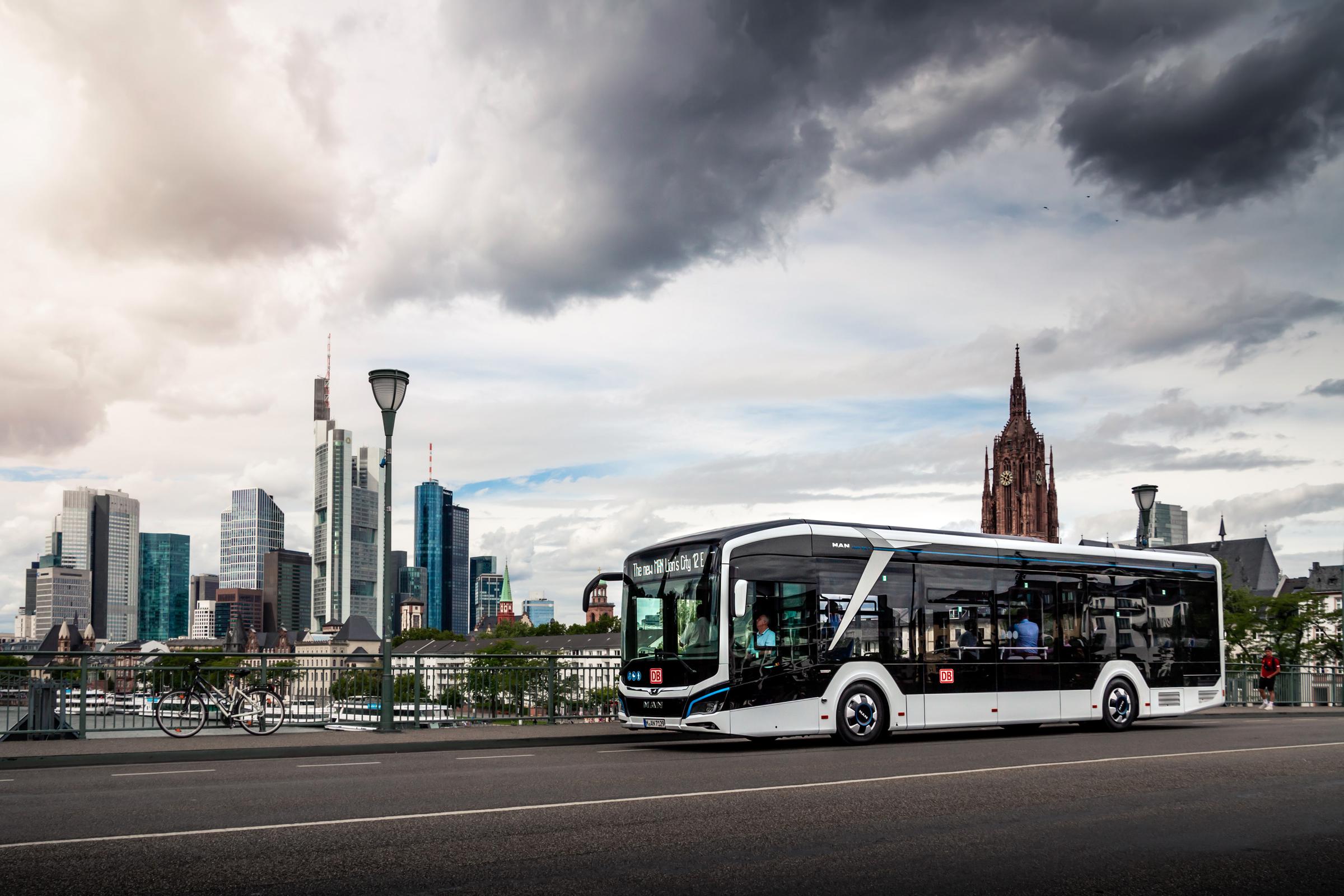 man electric bus sweden