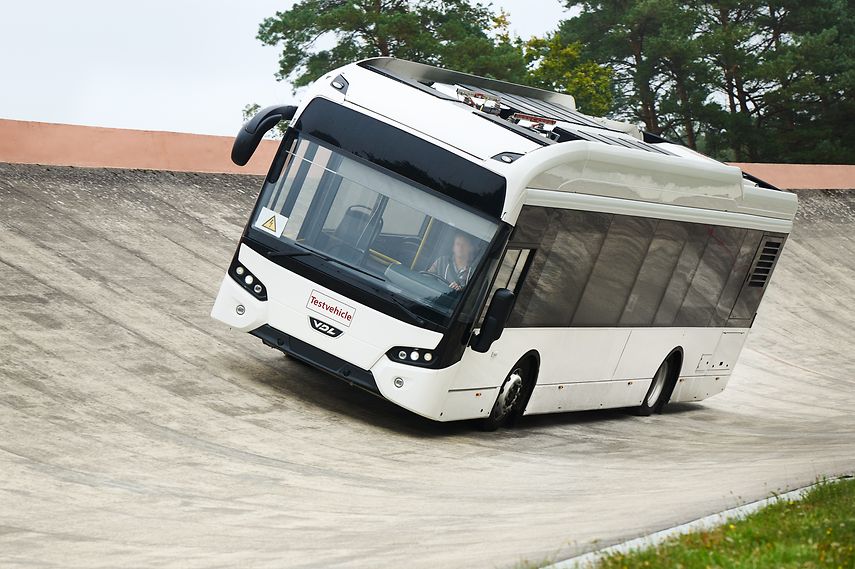 electric bus tires continental vdl