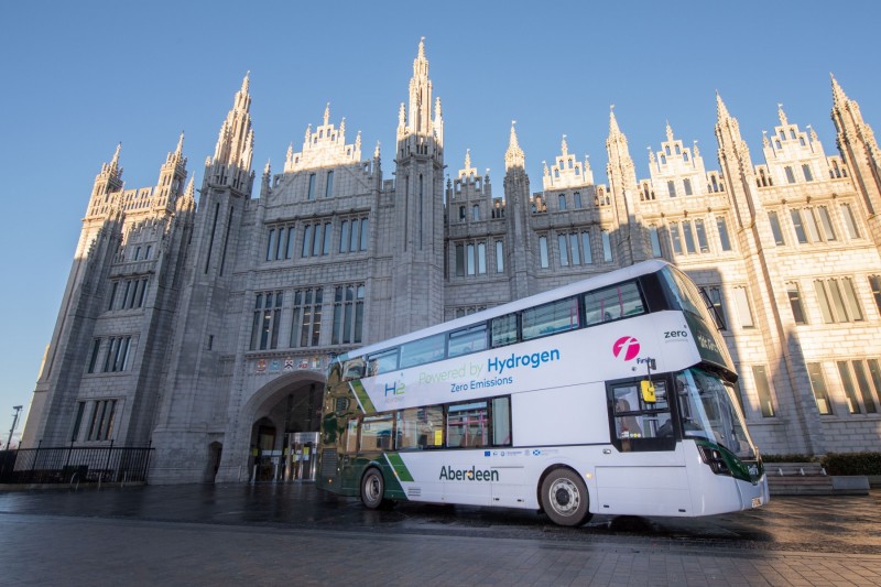 fuel cell double decker buses