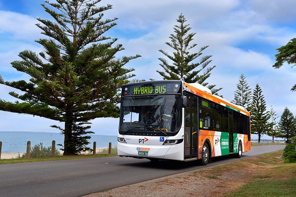 melbourne hybrid buses