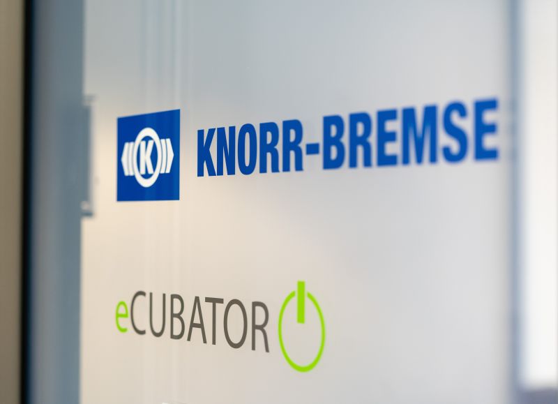 knorr-bremse ecubator