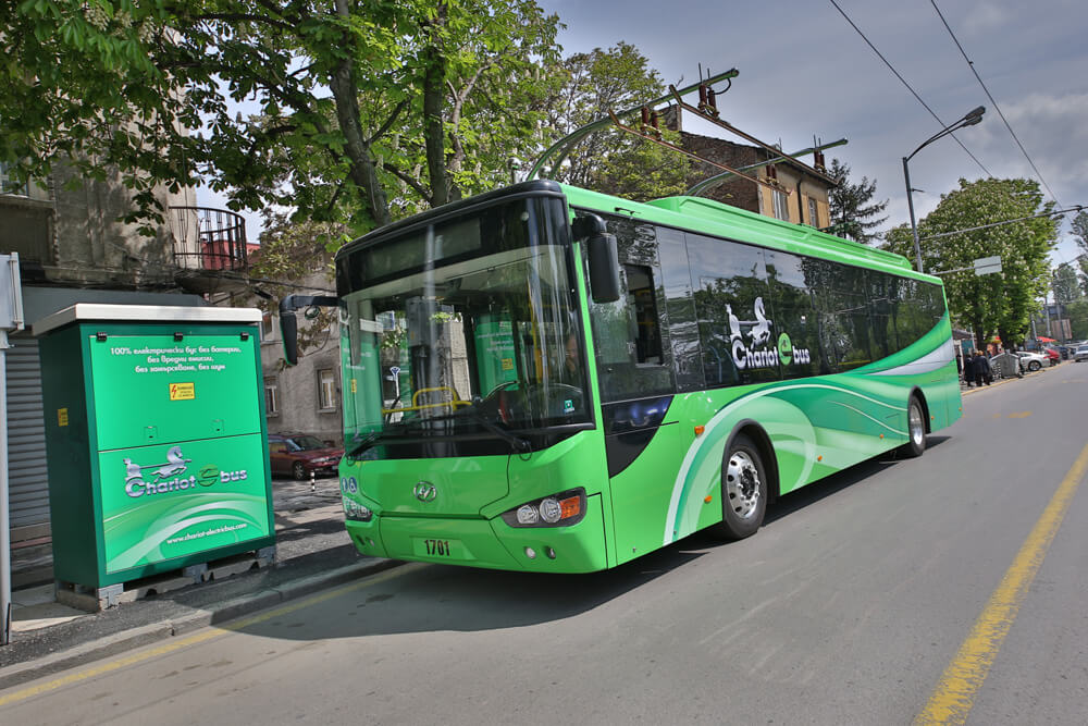 cchariot motors electric bus