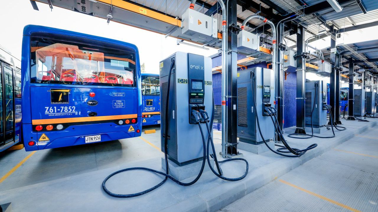 Enel X strategies for public transport electrification carries the