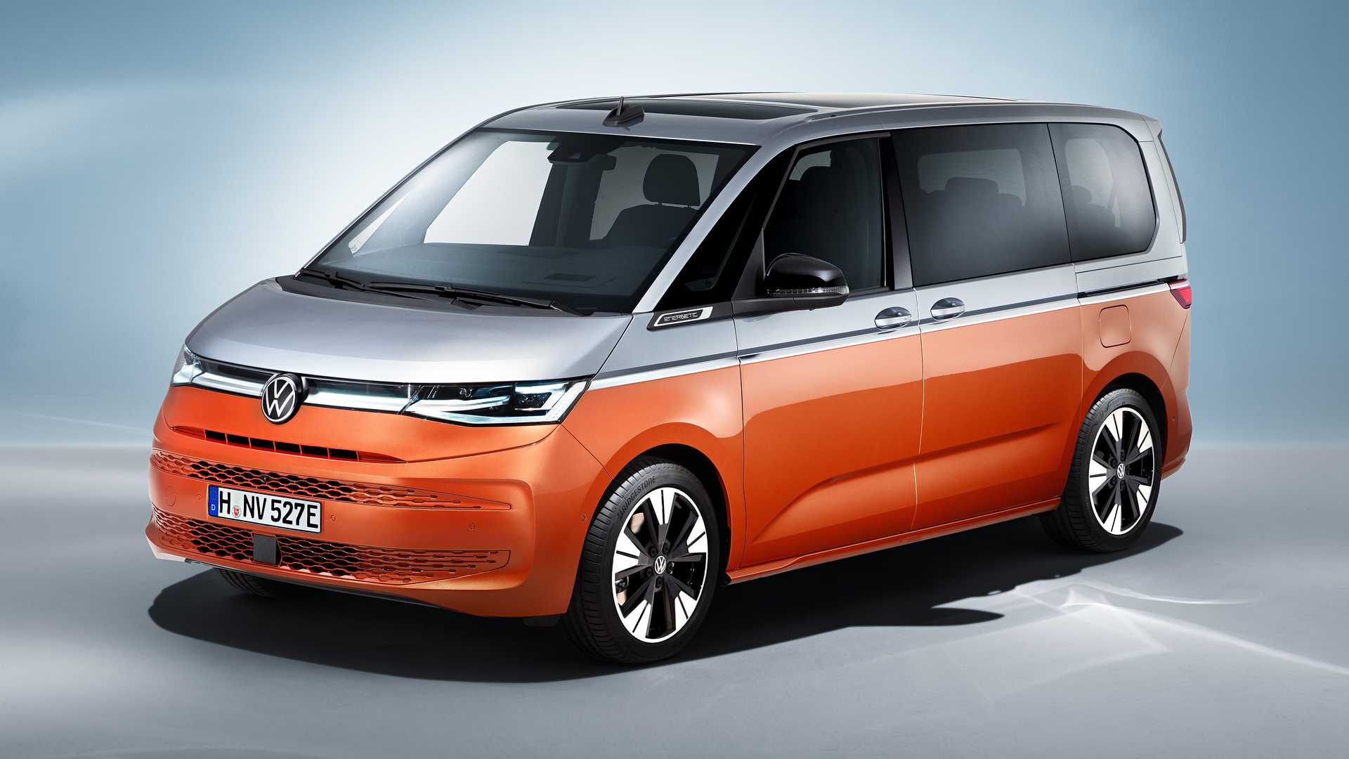Volkswagen Multivan T7 new generation available also with plugin