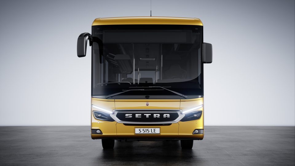 Daimler Buses launches new series Setra MultiClass 500 LE. With weight