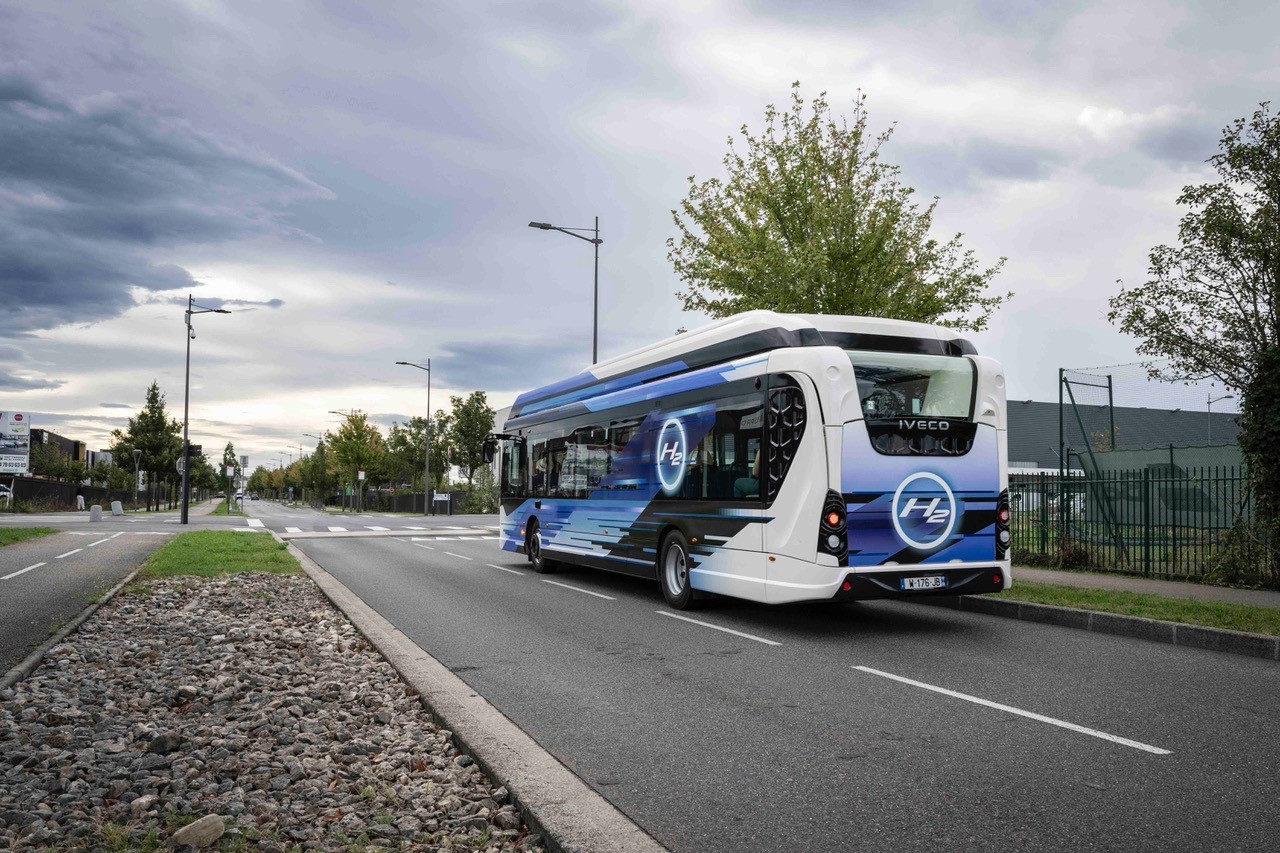 iveco bus e-way h2