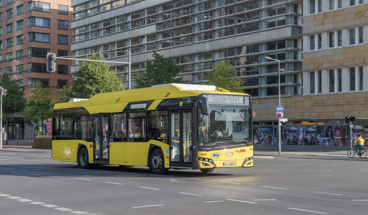solaris electric buses berlin madrid