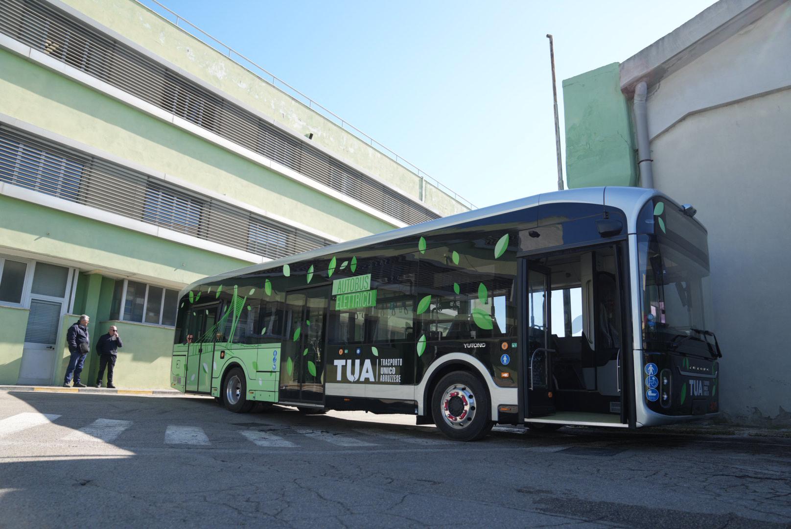 Yutong in Pescara, Italy: the debut of zero emission buses in TUA's fleet - Sustainable Bus