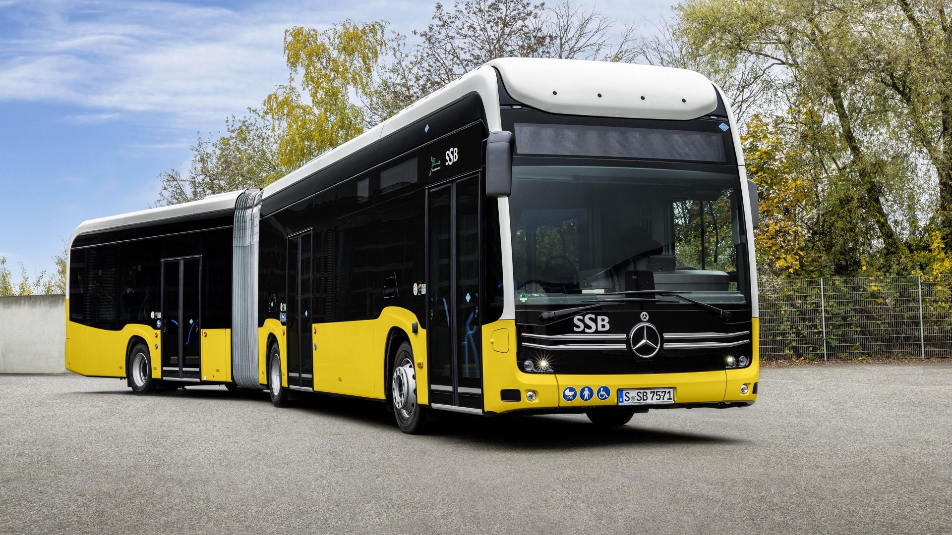 daimler truck ecitaro 2500