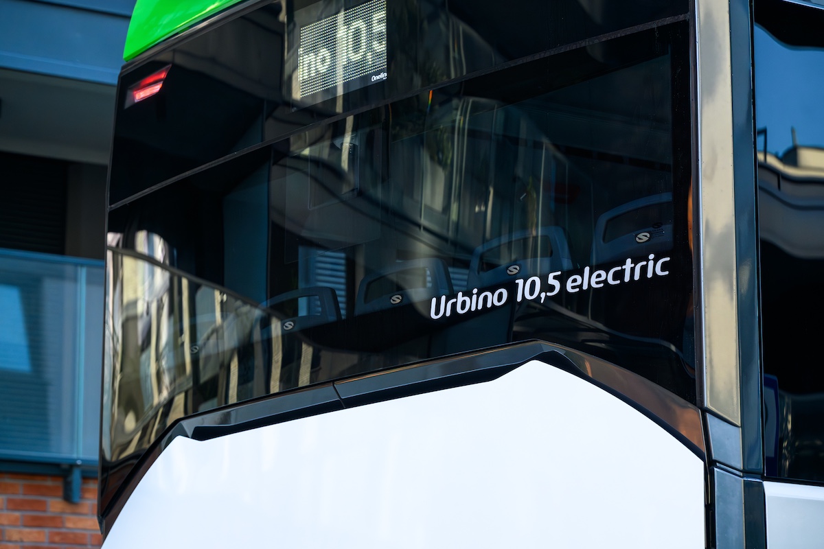 solaris urbino 10 5 electric launch busworld