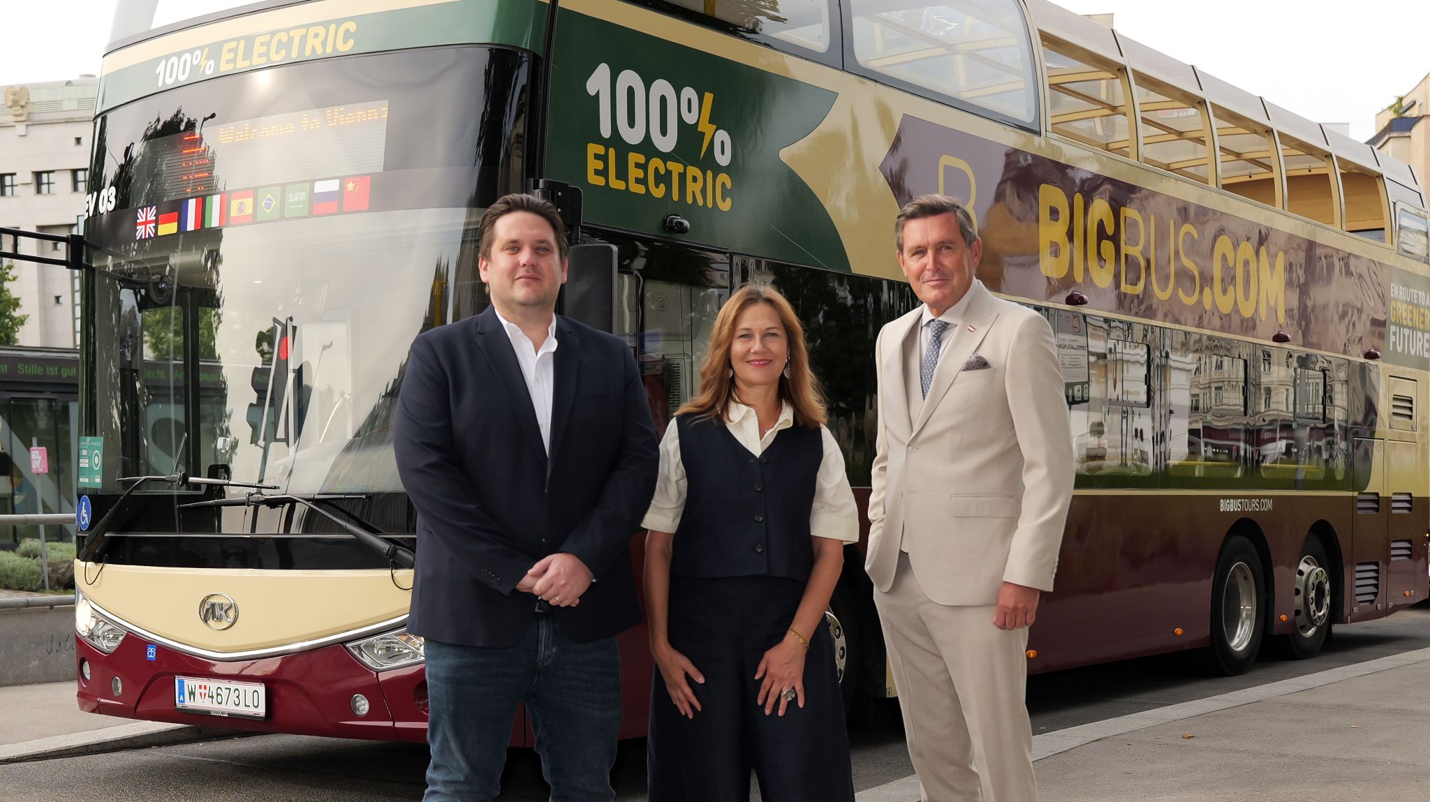 Big Bus Wien plans to operate 16 electric double-deck buses by the end of 2025 (as 6 more are coming) - Sustainable Bus