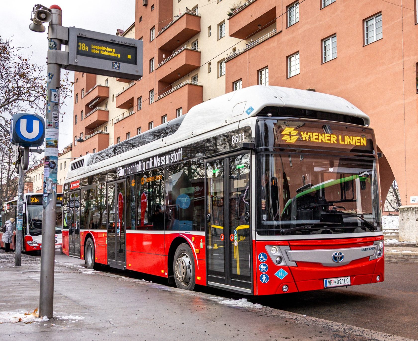 Vienna's line 39A switches to full hydrogen operation thanks to CaetanoBus fleet - Sustainable Bus