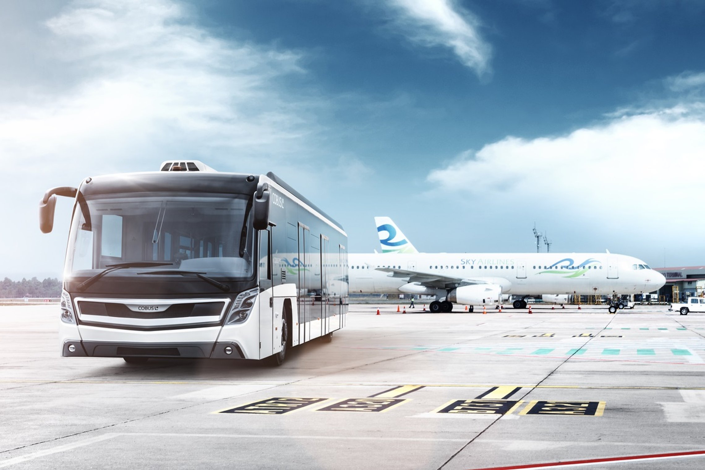 Vilnius airport buys 12 COBUS e-buses and prepares to transition its airside fleet to zero emission by 2026 - Sustainable Bus