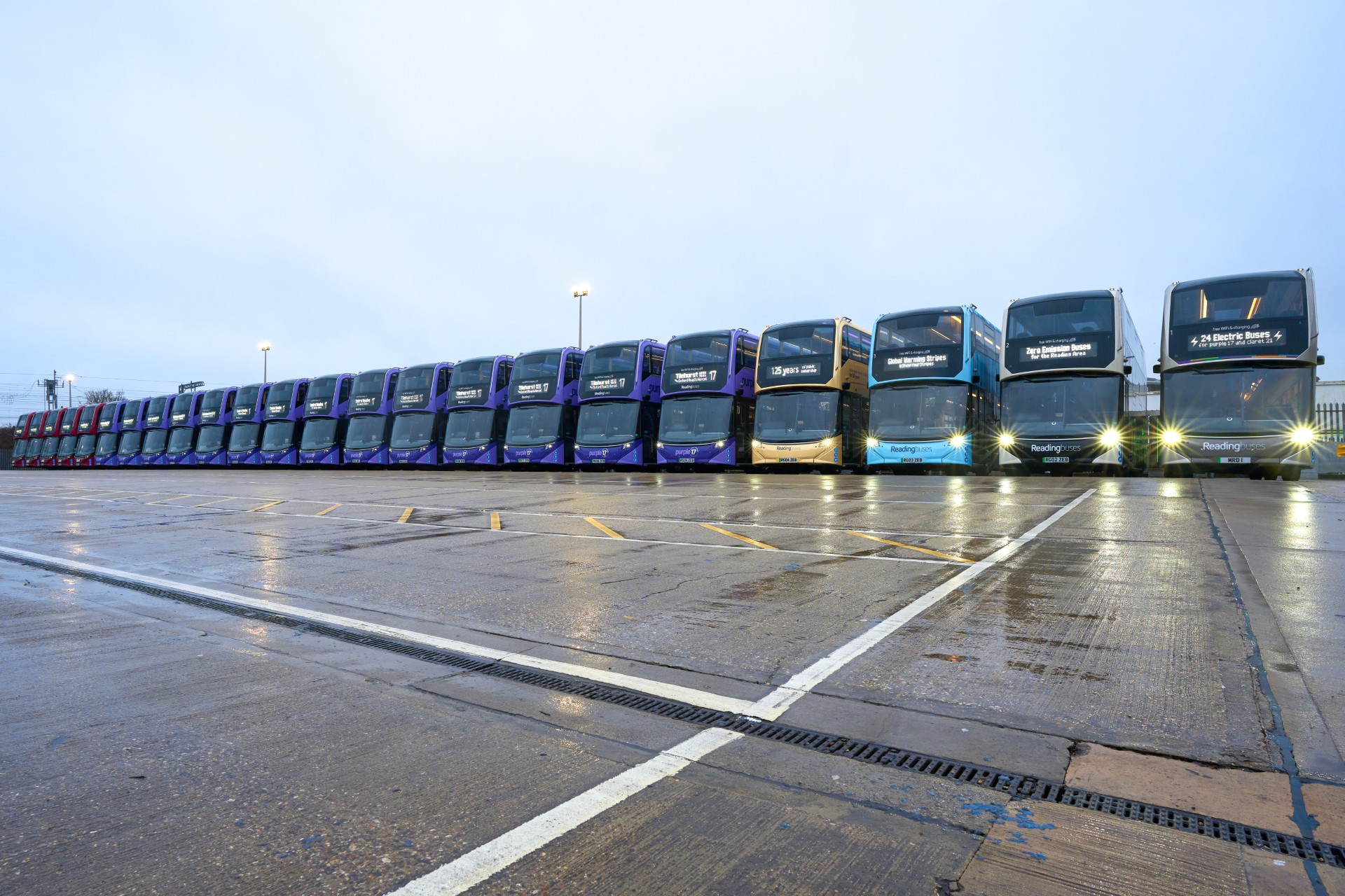 Reading Buses launches first electric double-deck fleet with Enviro400EV - Sustainable Bus