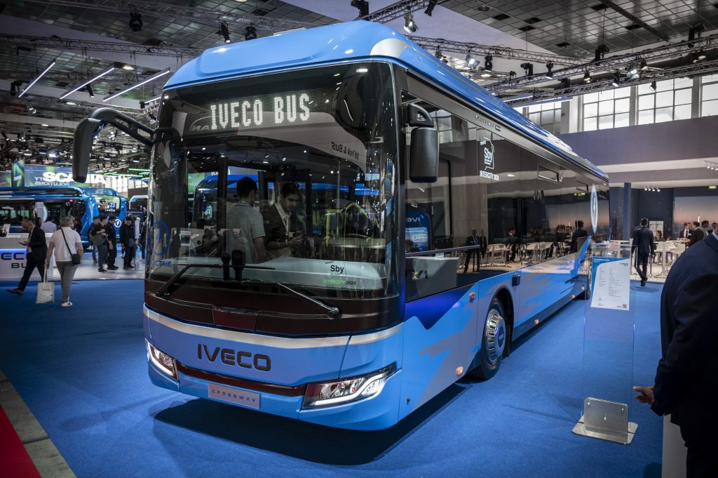 Iveco Bus highlights Crossway Low Entry Elec and e-mobility ecosystem at Berlin's Mobility Move 2026 - Sustainable Bus
