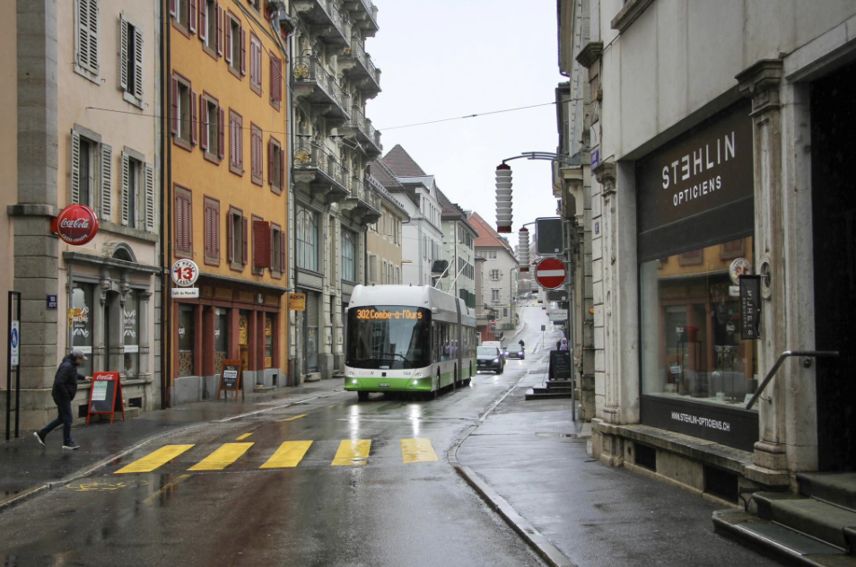 The return of the trolleybus (by Hess) to La Chaux-de-Fonds