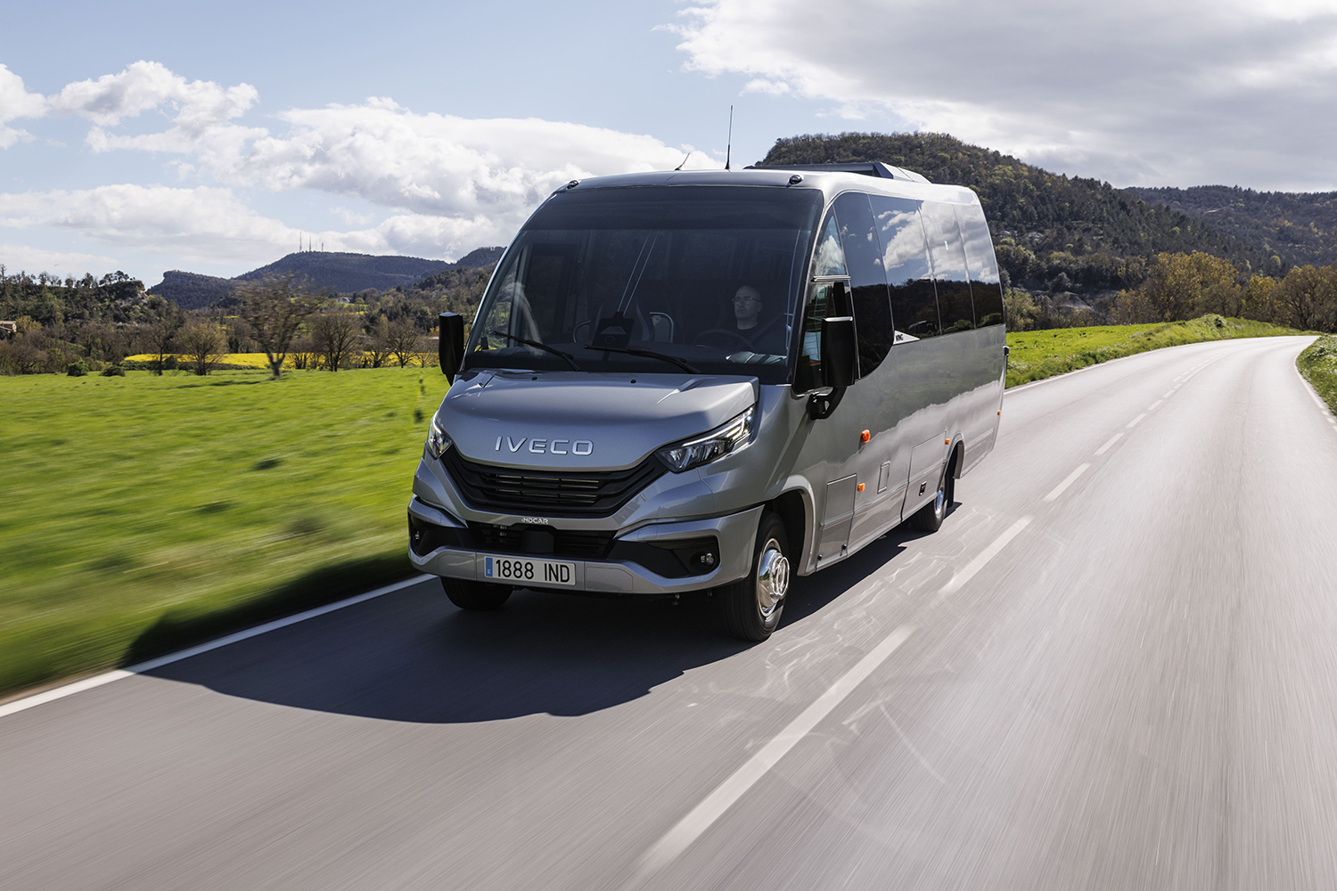 Indcar reports 46% revenue growth and record production in 2025, targets 650 units in 2026 - Sustainable Bus