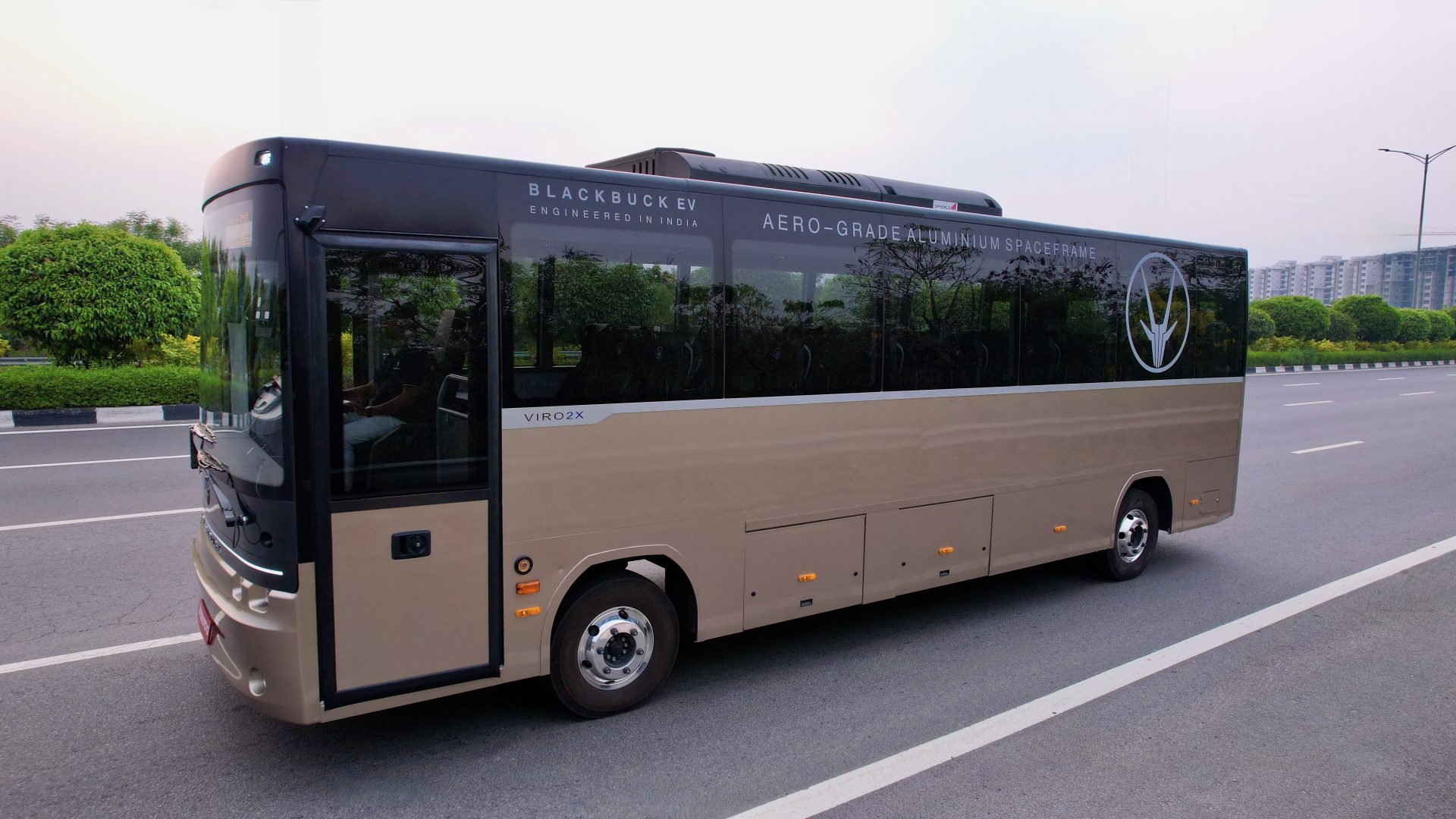 Blackbuck EV VIRO 2X