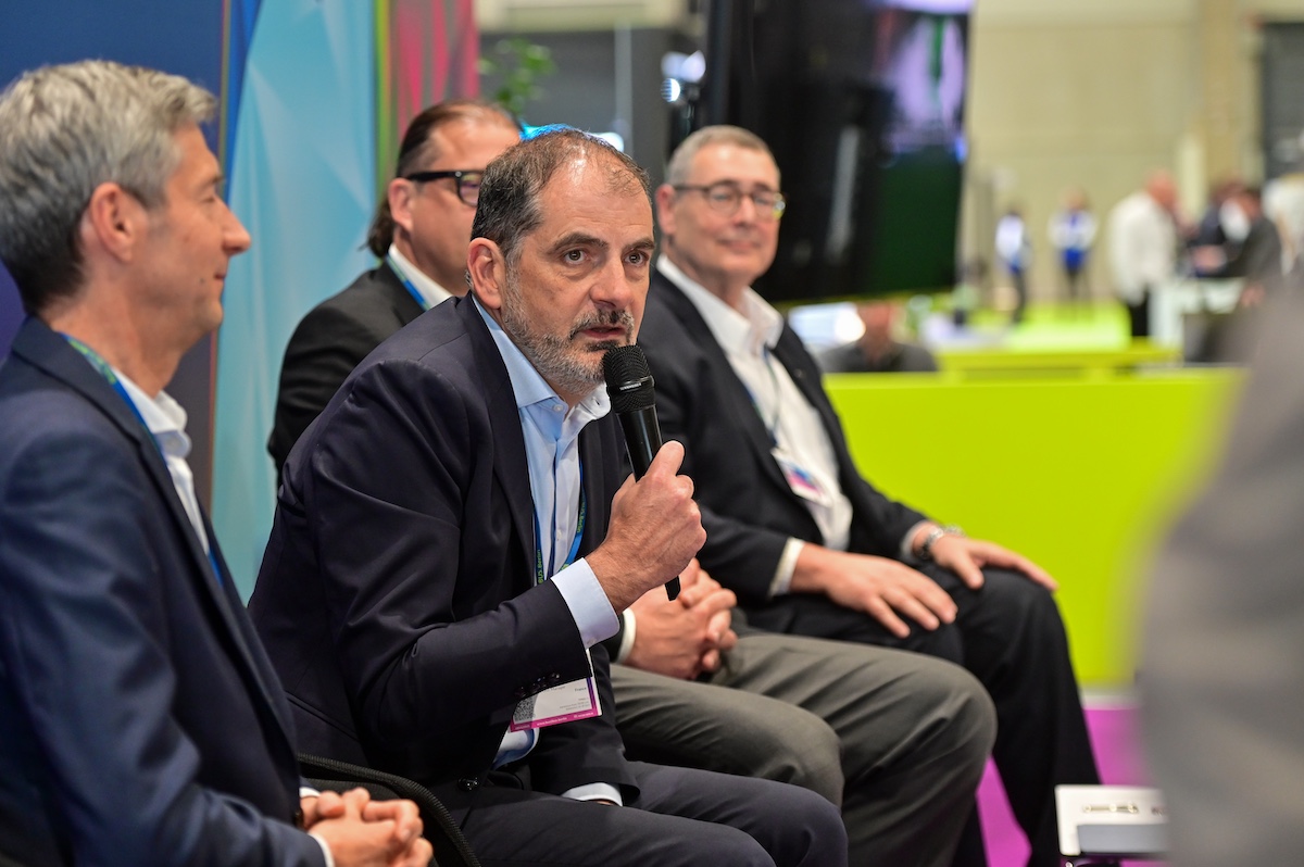 sustainable bus tour berlin bus2bus