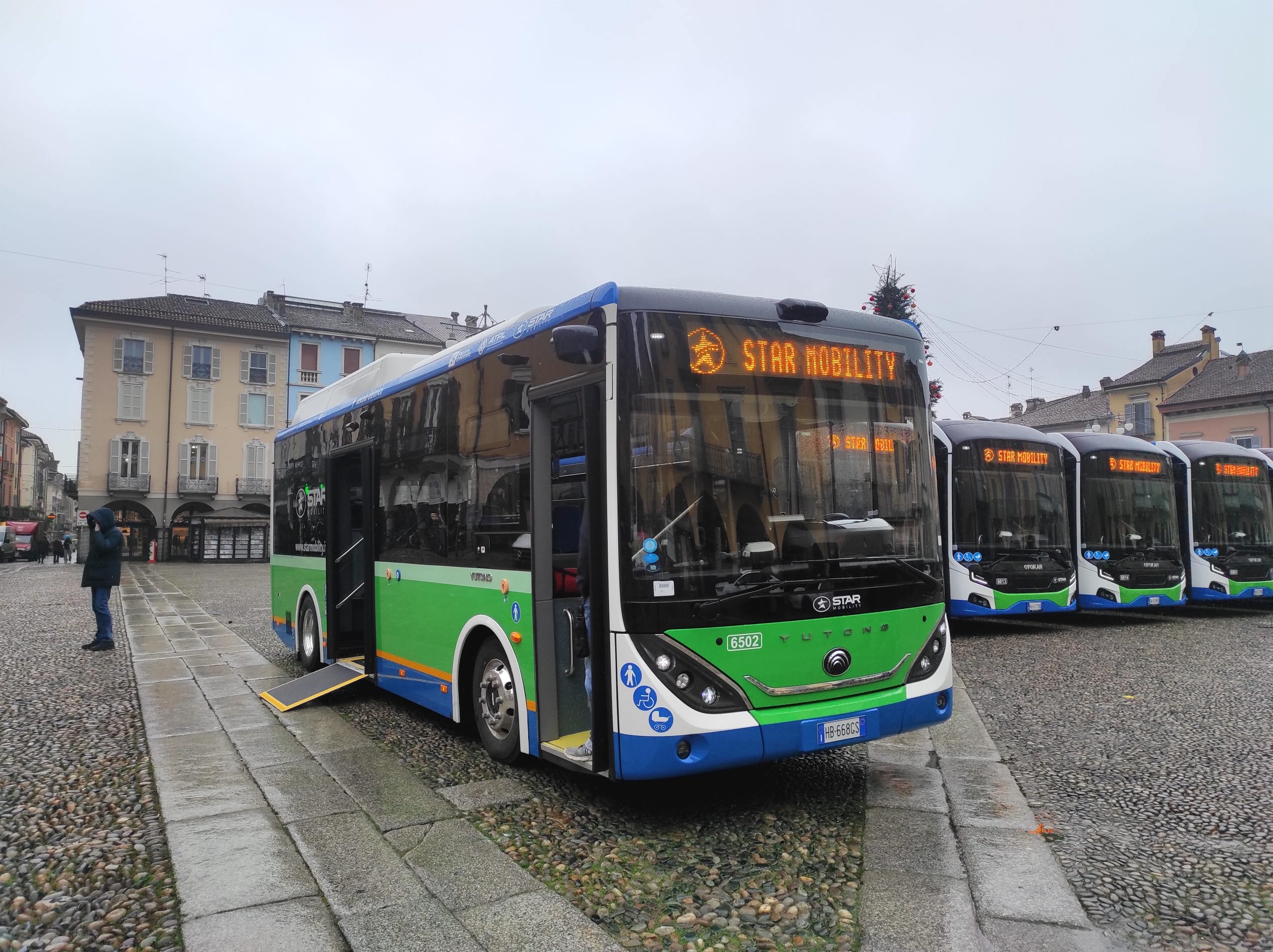Milan metropolitan PTA launches 1.25bn 7-year bus concession tender under gross cost model - Sustainable Bus