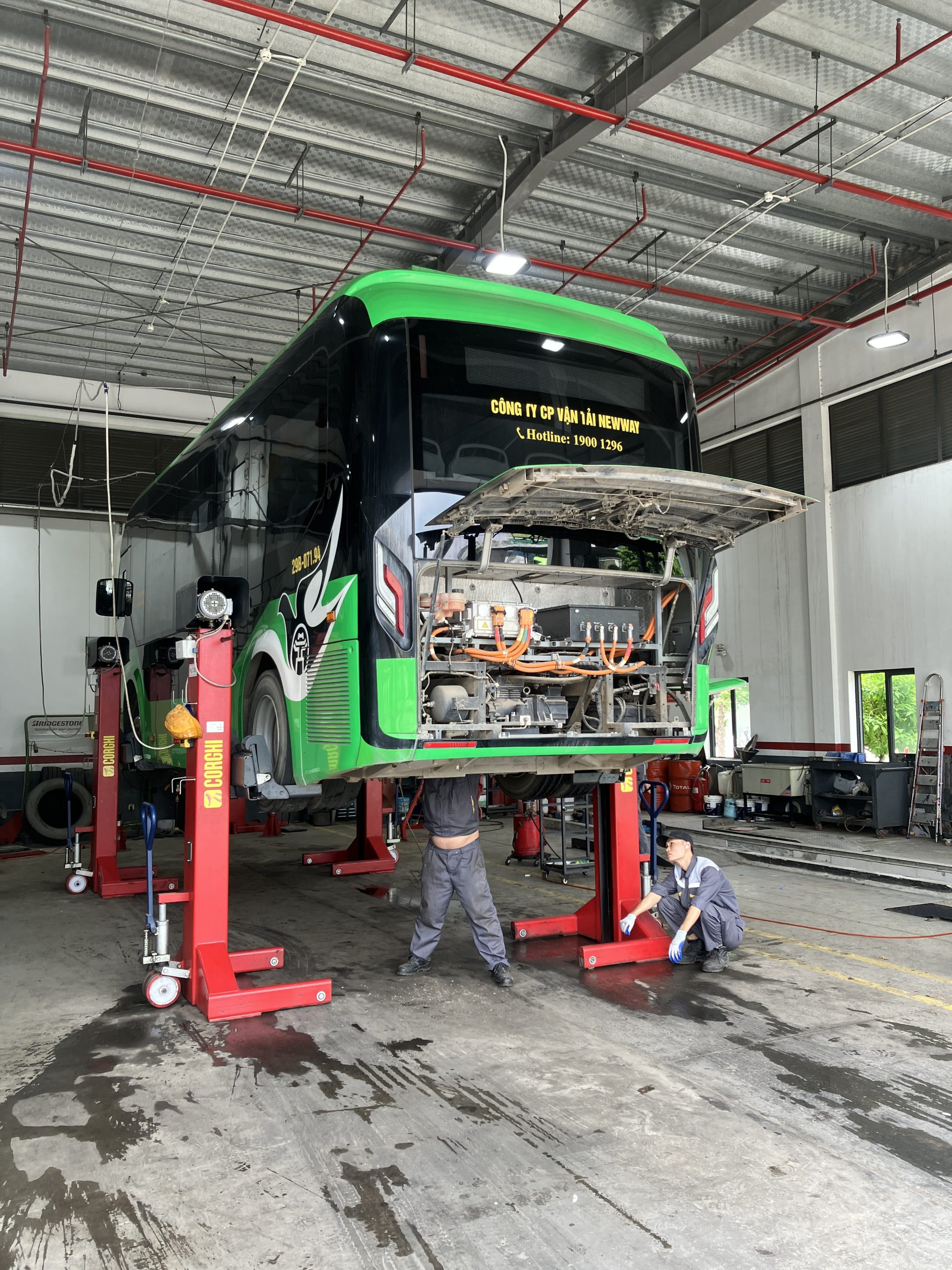 vinfast vinbus hanoi