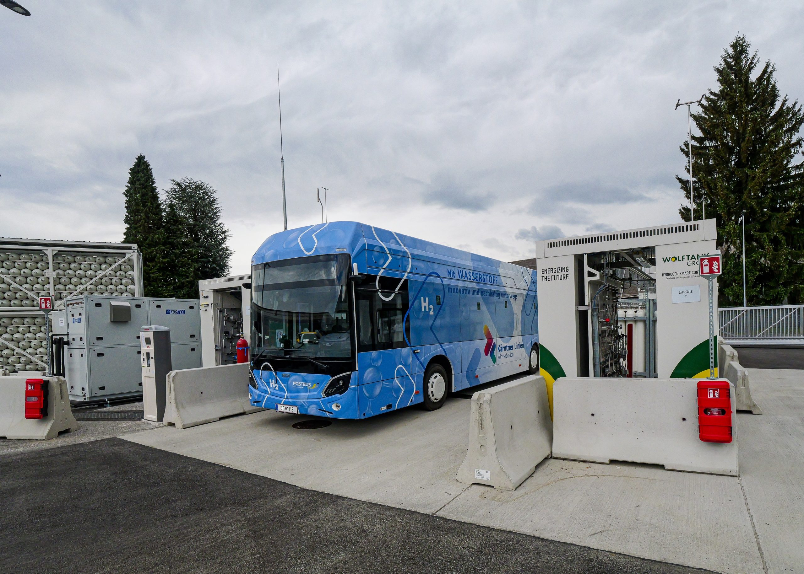 MCV delivers 35 hydrogen-electric intercity buses to OBB Postbus in Villach, Austria - Sustainable Bus