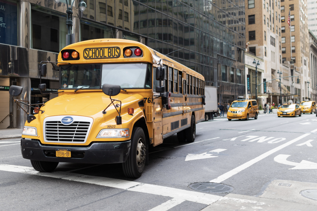 New York State delays electric school bus mandate by five years amid cost and infrastructure concerns - Sustainable Bus