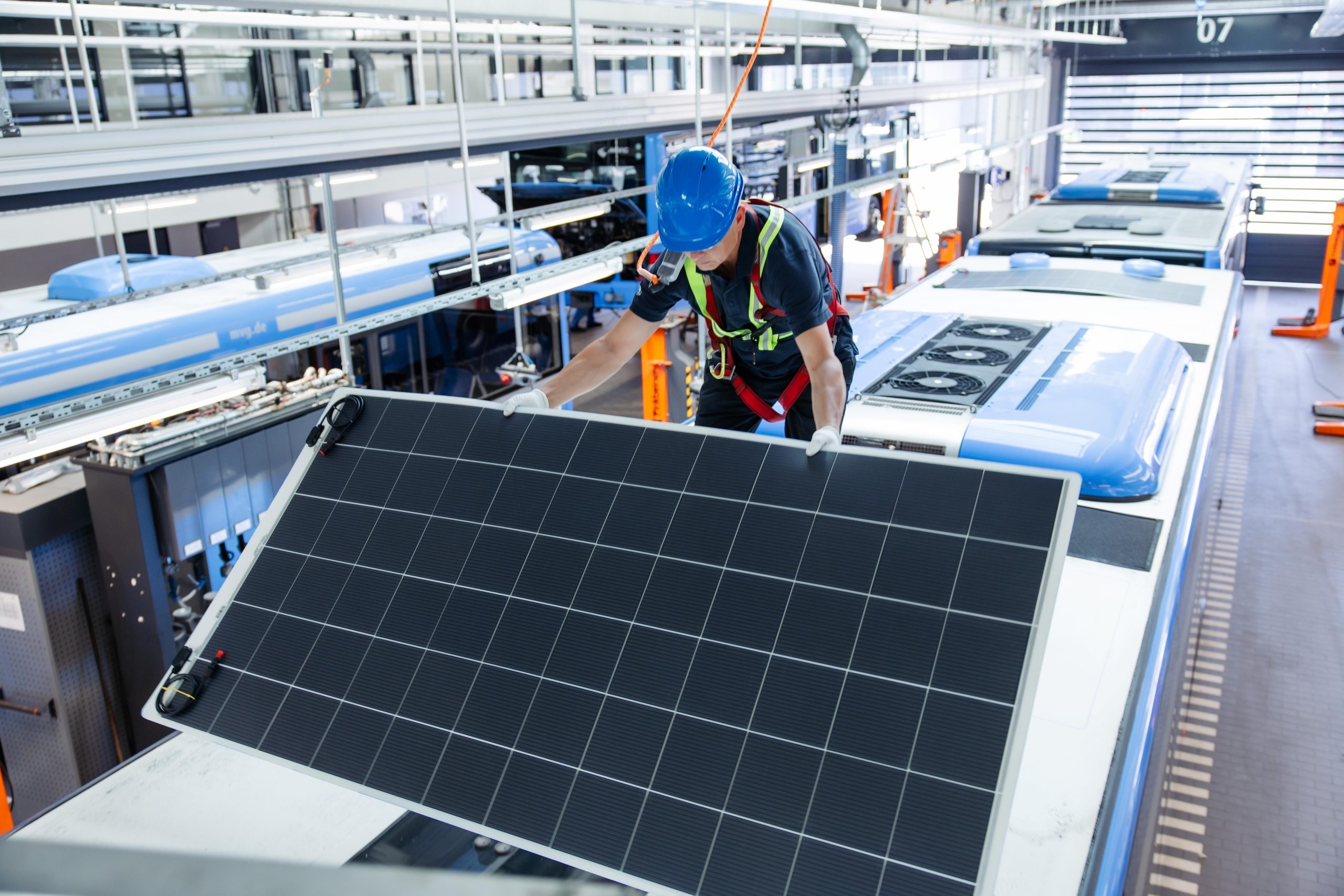 ZF to present retrofit SolarBoost solar panels for urban and coach fleets at Milan's Next Mobility Exhibition / Transpotec - Sustainable Bus