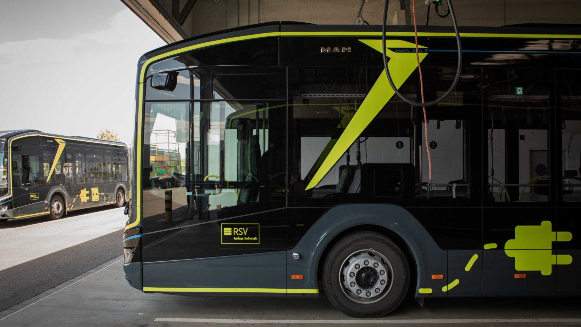 rvs reutlingen man electric buses