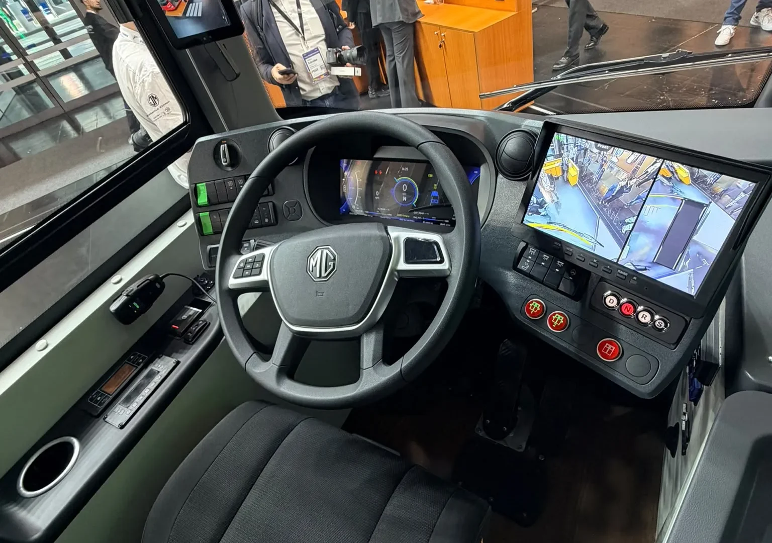 MG iEV12LE